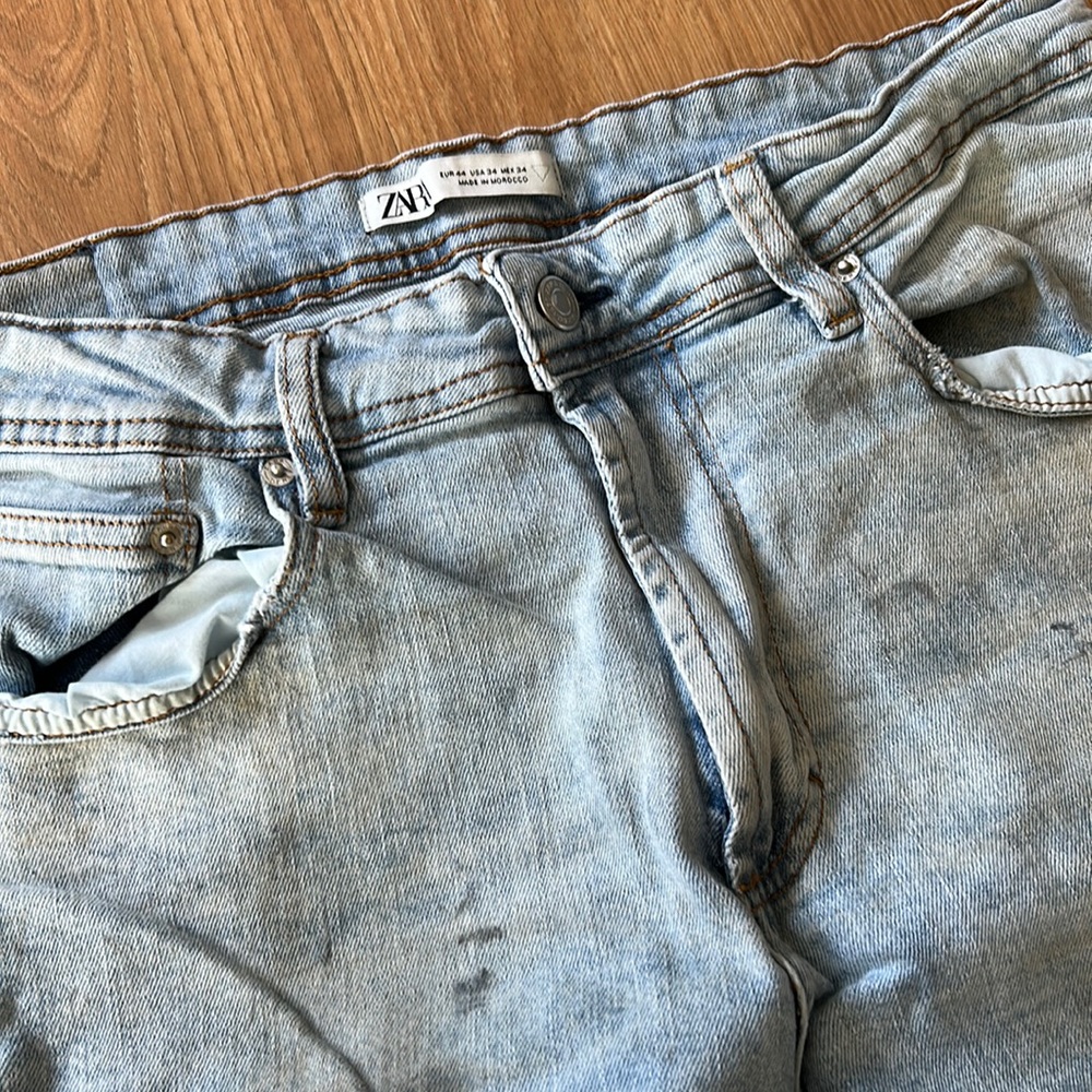 Zara Skinny Cropped Jeans (34x30) (Light Distressed Wash) - Picture 4 of 7